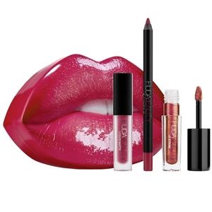 HUDA BEAUTY CONTOUR AND LIP STROBE SET